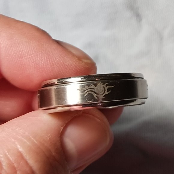 Vintage Surgical Steel Silver Tribal Spinner Fidget Anxiety Ring Size 13 - Picture 7 of 11